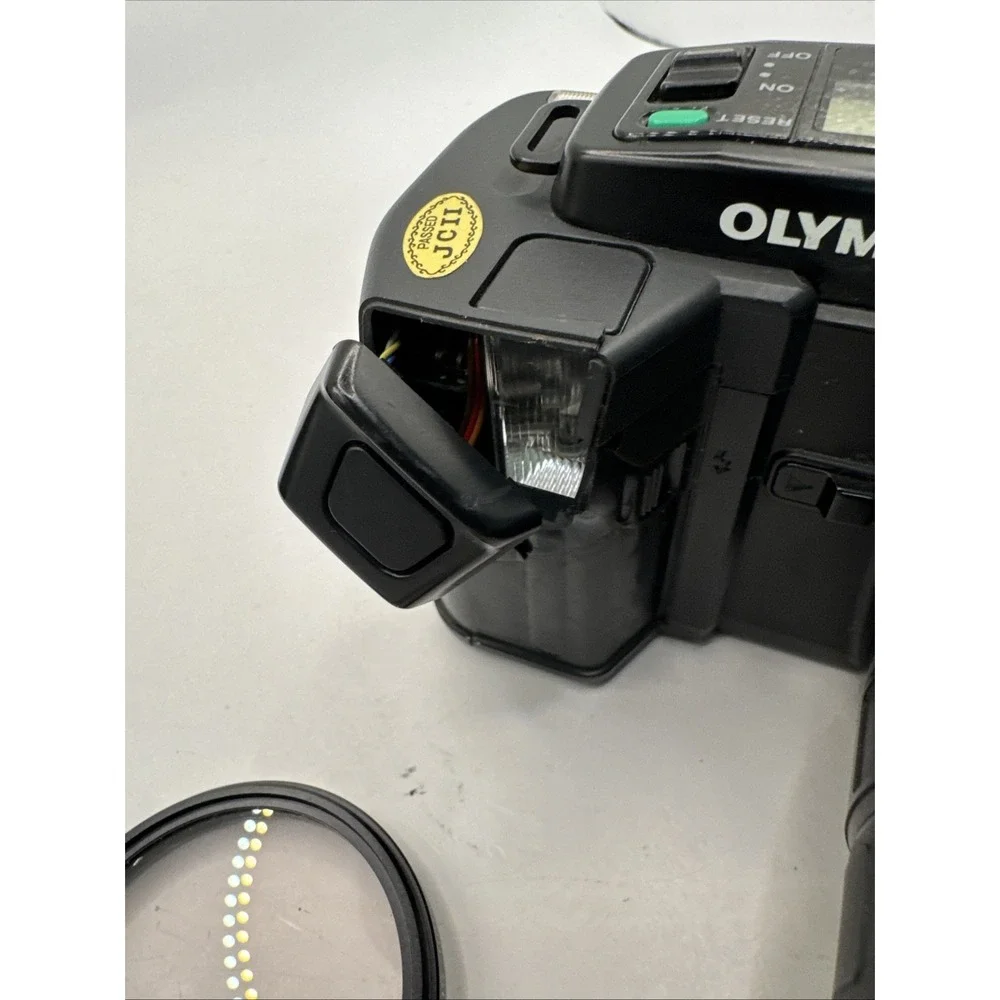 Olympus SLR camera AF 50 mm 1:1,8 AF Lens #OM77AF - Power Button Broken